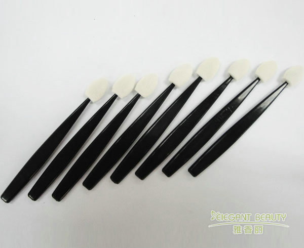 定制成套化妝刷時(shí)，如何平衡價(jià)格與質(zhì)量？