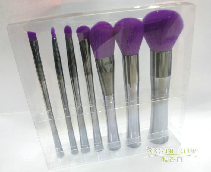 化妝刷套裝中的“隱藏高手”：這些小眾刷型你用過嗎？